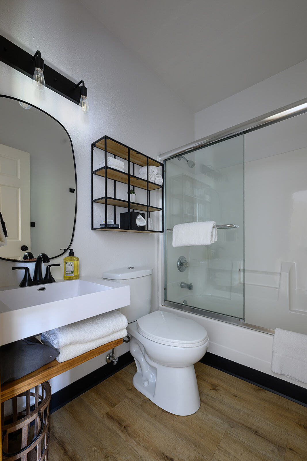 Fountain Room - 1 Person Solo Room