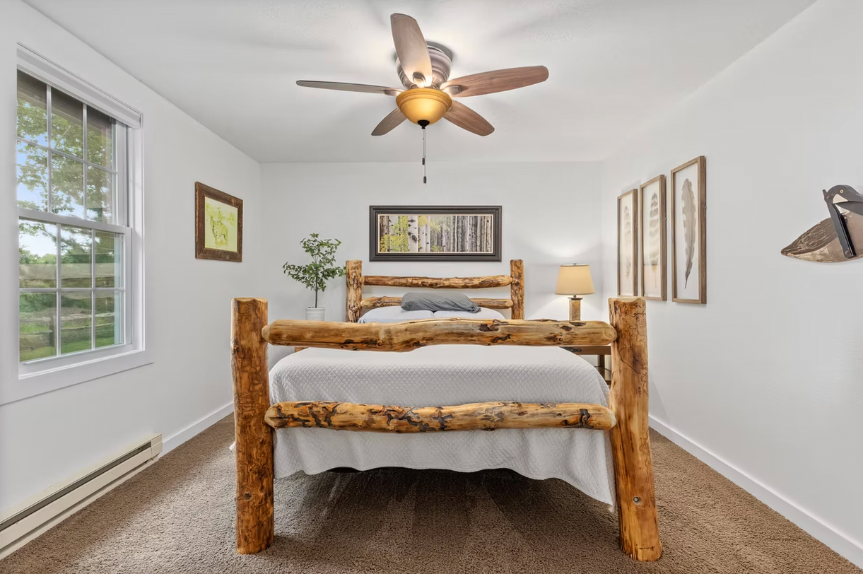 The Tiny Cabin - 2 Tickets Included in Price ($898/ea)