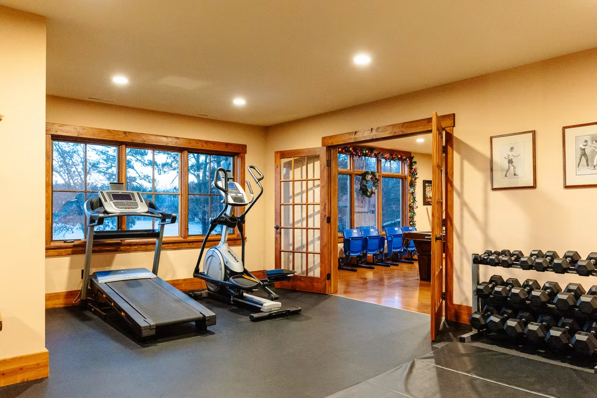 The Lodge - Solo + Shared Rooms