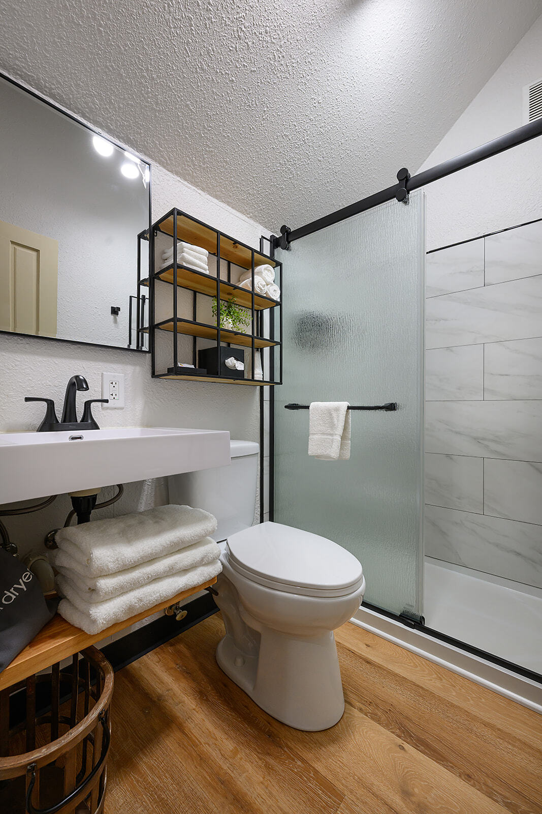 Lanesboro Suite - 2 Person Shared Room ($820/ea)